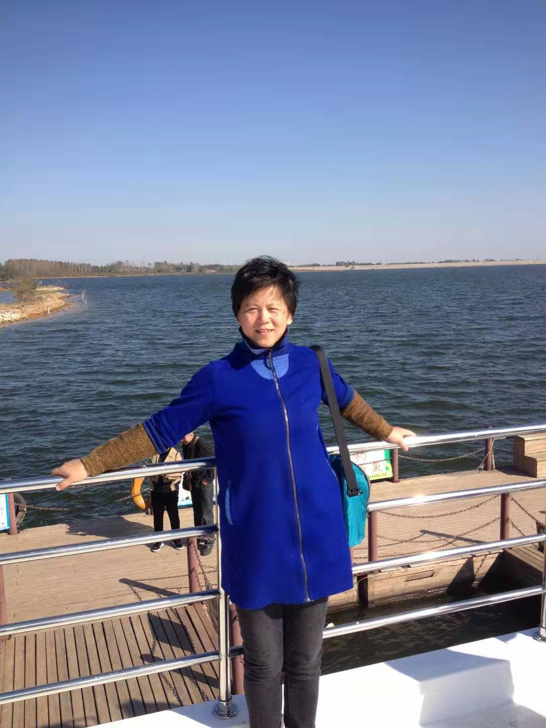 张兰英