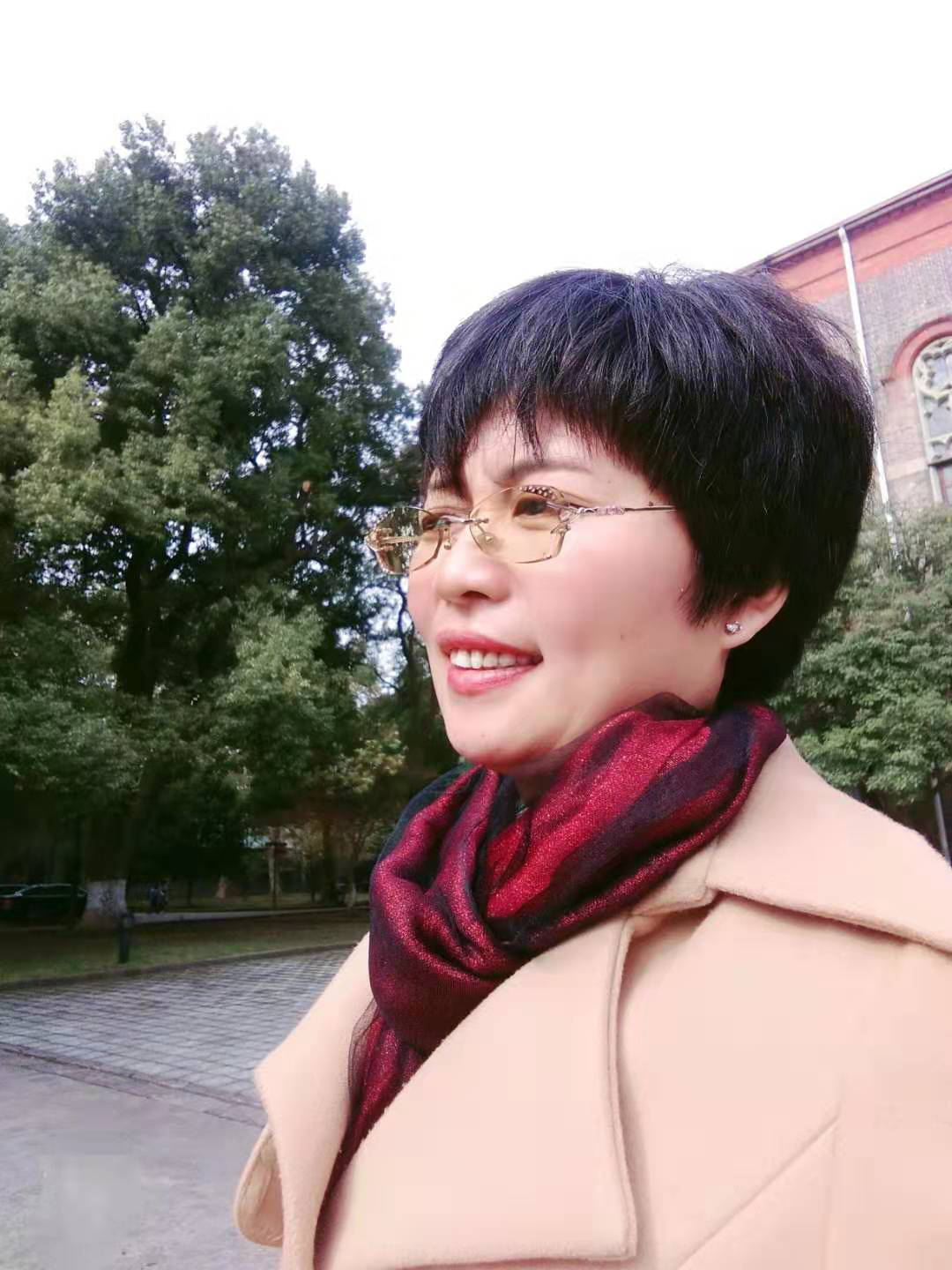 赵咏梅
